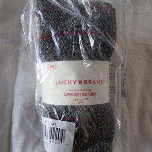 Lucky Brand Boot Socks color way black& magenta pairs